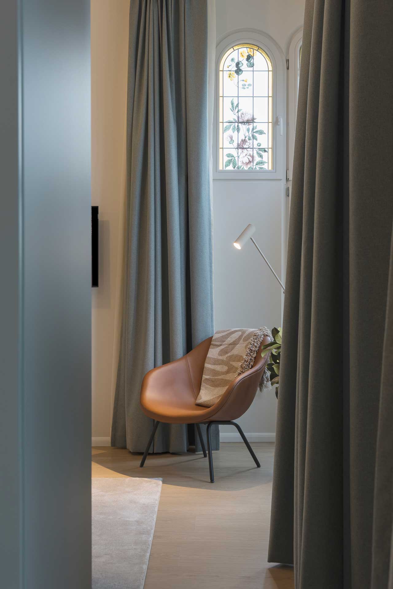 Interior Design & Architecture